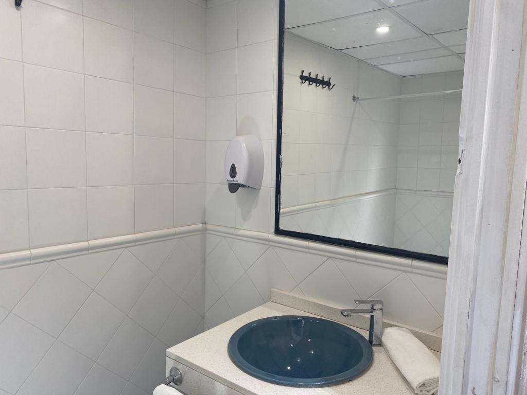 Sitgesnextdoor Panzió Kültér fotó